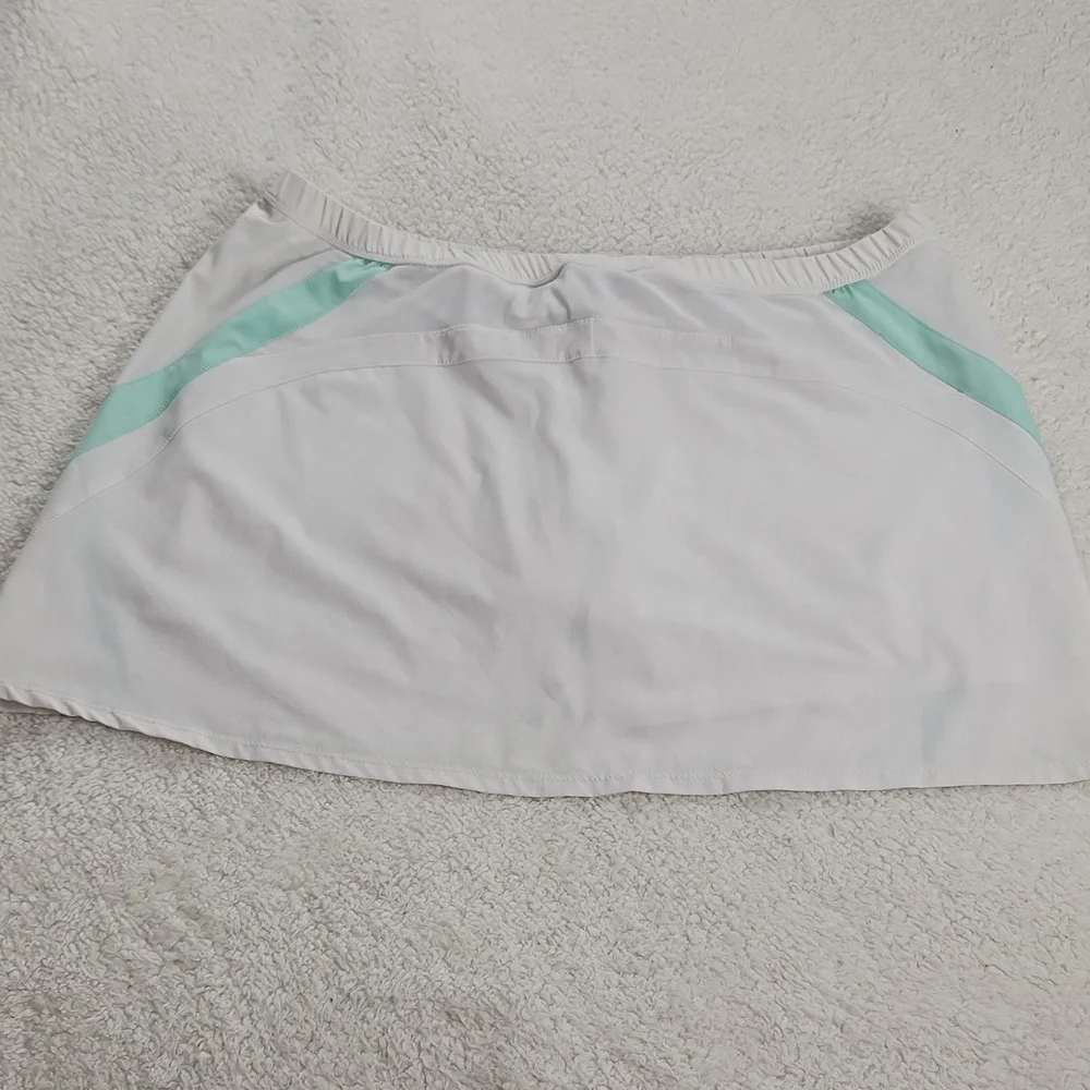 Nike White Skort with Mint Green Aqua Accents - Picture 7 of 10